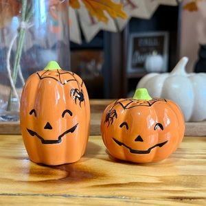 🎃Jack-O-Lantern Halloween Salt and Pepper Shakers🎃